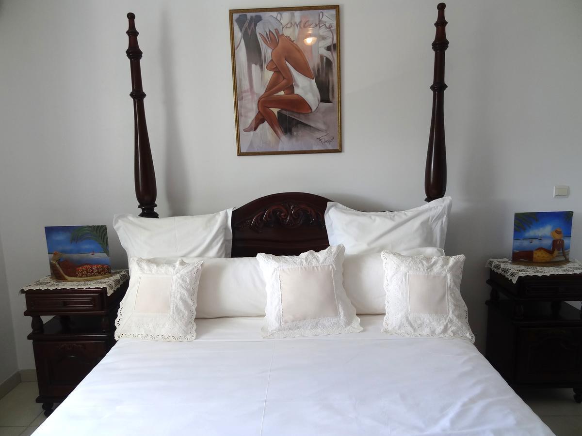 Bed & Breakfast 6 Suites Piscine Et Plage Pointe Faula Le Vauclin Exterior photo