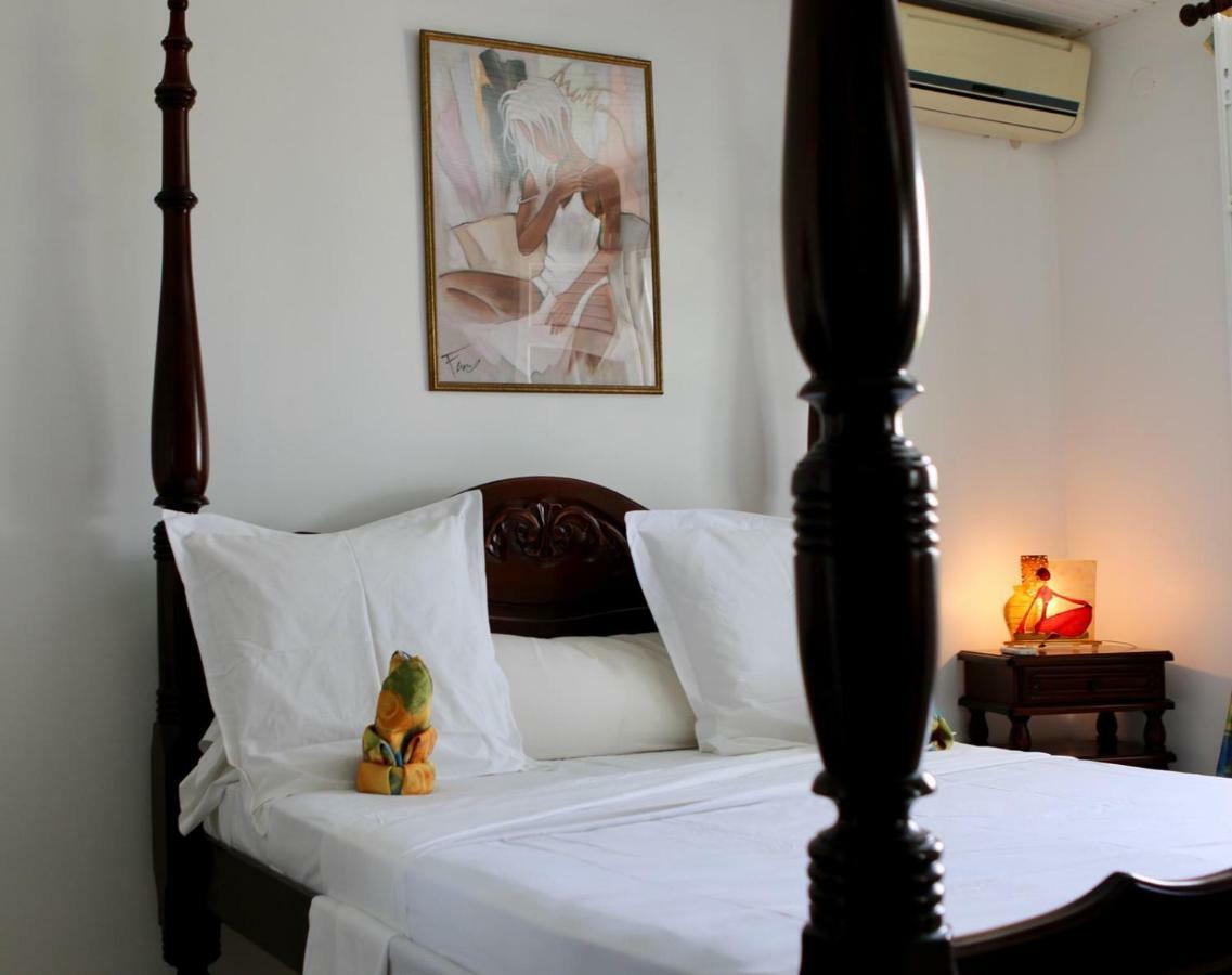 Bed & Breakfast 6 Suites Piscine Et Plage Pointe Faula Le Vauclin Exterior photo